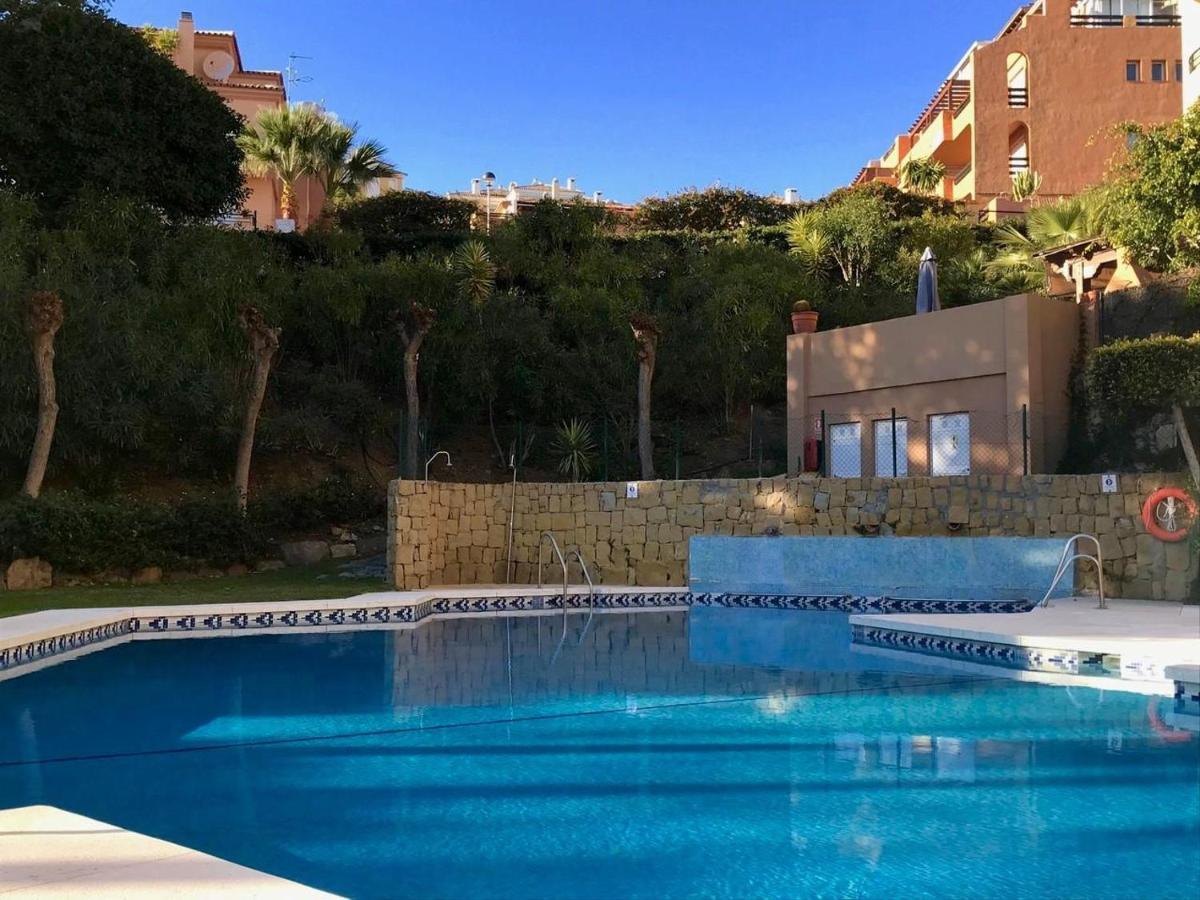Appartement CT 136 - Cumbres de Riviera I à Sitio de Calahonda Extérieur photo