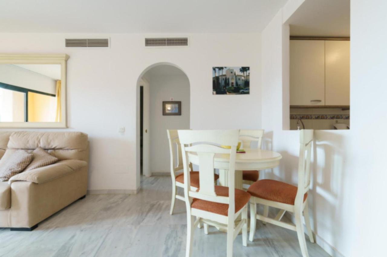 Appartement CT 136 - Cumbres de Riviera I à Sitio de Calahonda Extérieur photo