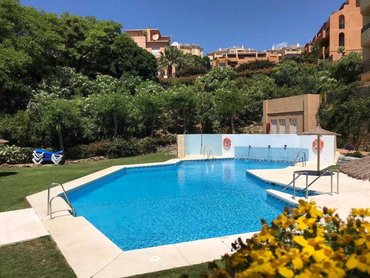 Appartement CT 136 - Cumbres de Riviera I à Sitio de Calahonda Extérieur photo
